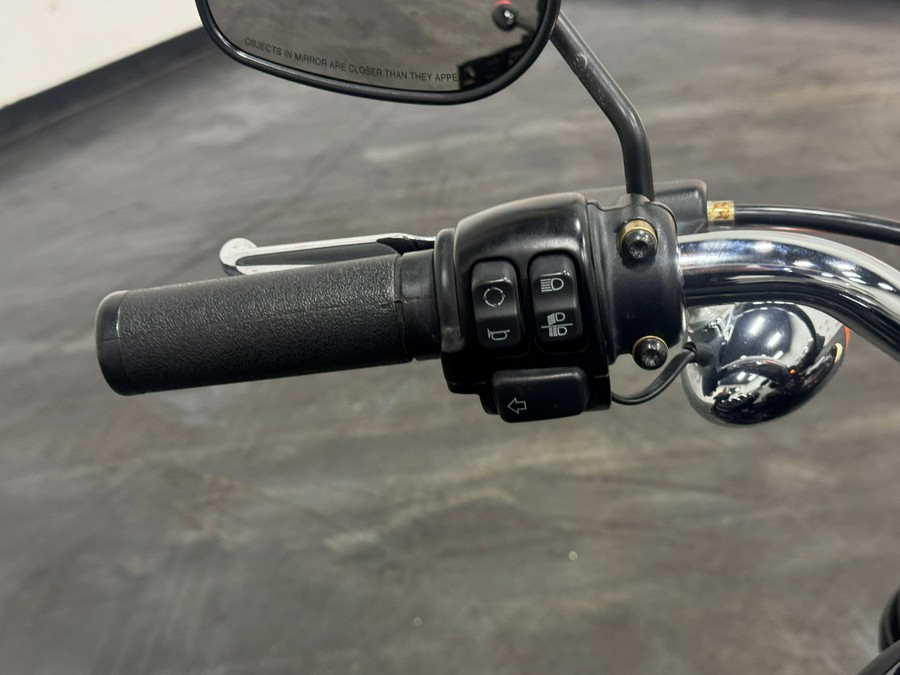 2017 HARLEY DAVIDSON ROADSTER