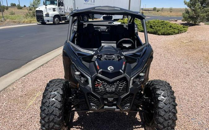 2026 Can-Am® Maverick X3 X ds Turbo RR Triple Black_7.6 in.