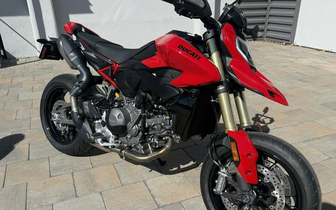 2027 Ducati Hypermotard V2 Ducati Red