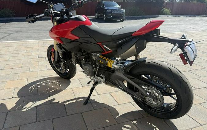 2027 Ducati Hypermotard V2 Ducati Red