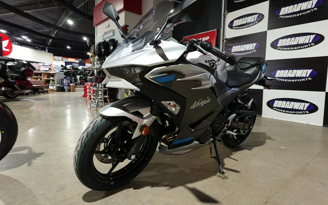 2027 Kawasaki NINJA® 500 ABS
