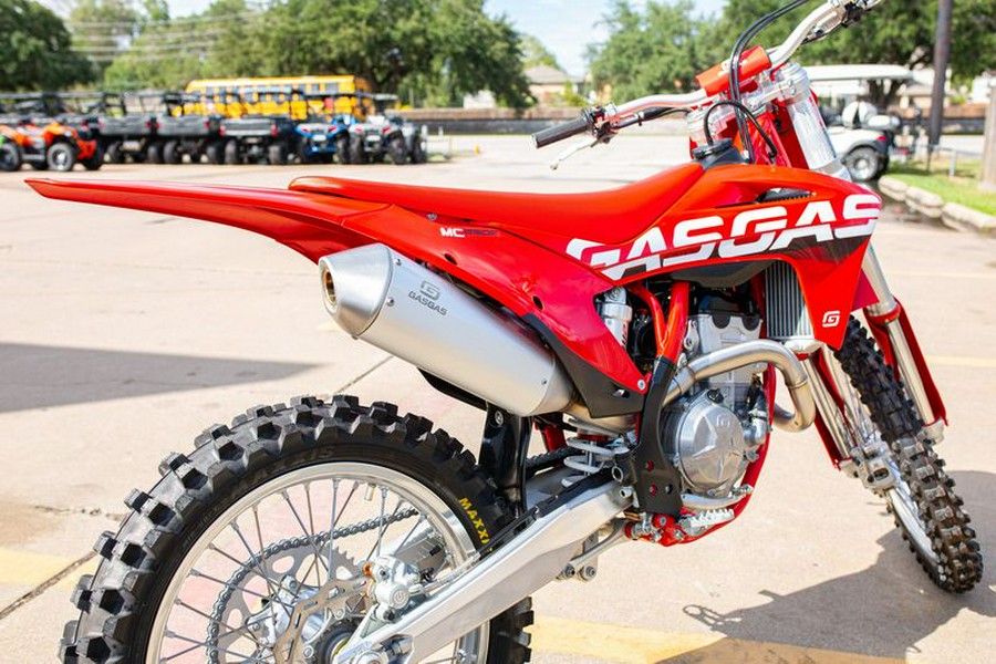 New 2023 GASGAS MC 250F