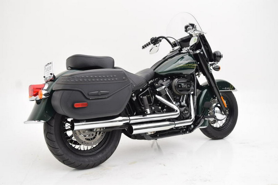 2019 Harley-Davidson® FLHCS - Heritage Classic 114