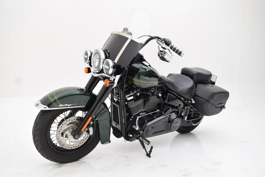 2019 Harley-Davidson® FLHCS - Heritage Classic 114