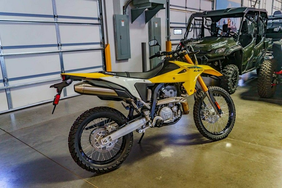 2025 Suzuki DR-Z4S