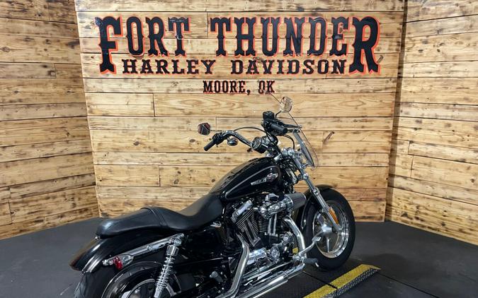 2014 Harley-Davidson 1200 Custom