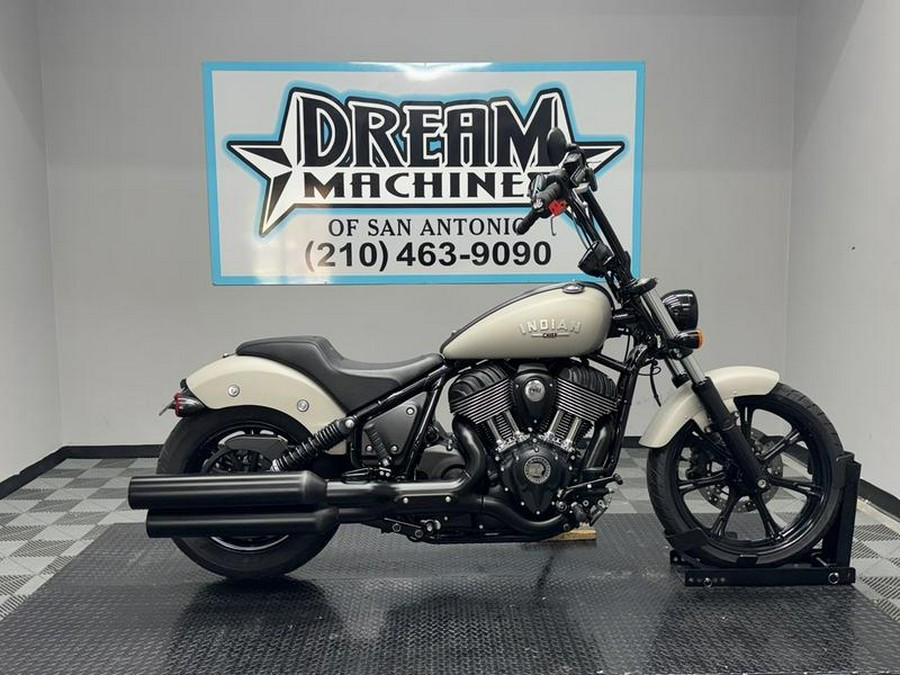 2023 Indian Motorcycle® Chief® Silver Quartz Smoke
