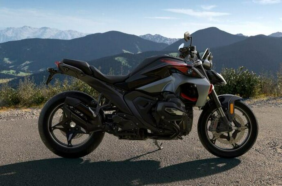 2026 BMW R 1300 R