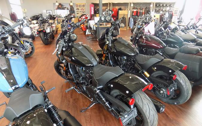 2025 Indian Motorcycle® Sport Scout® Black Metallic