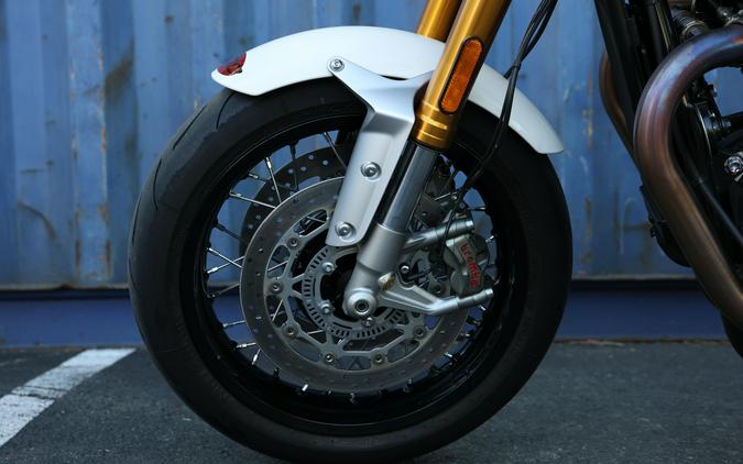 2022 Triumph Thruxton RS Ton-up