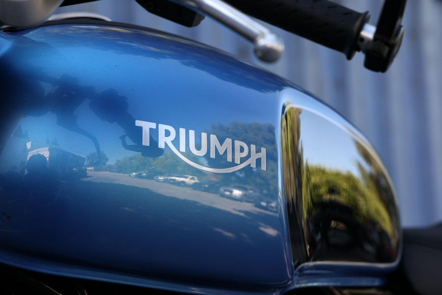 2022 Triumph Thruxton RS Ton-up