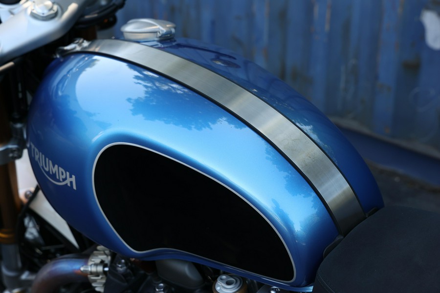 2022 Triumph Thruxton RS Ton-up
