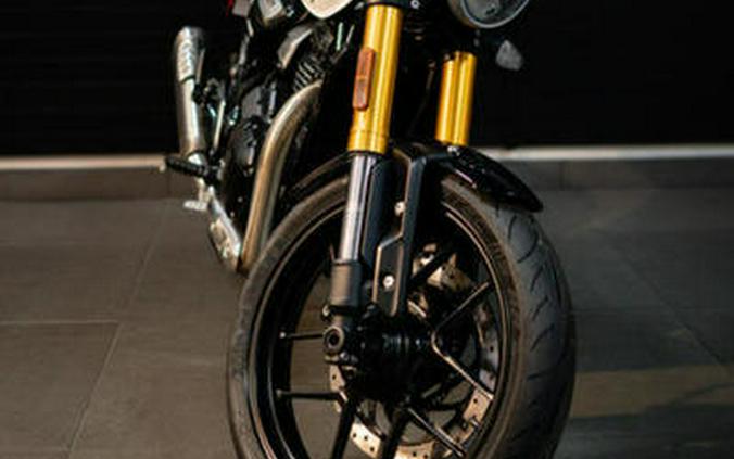 2026 Triumph Speed 400 Pearl Metallic White/Phantom Black