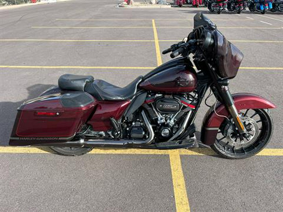 2019 Harley-Davidson CVO™ Street Glide®