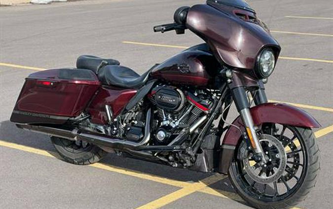 2019 Harley-Davidson CVO™ Street Glide®