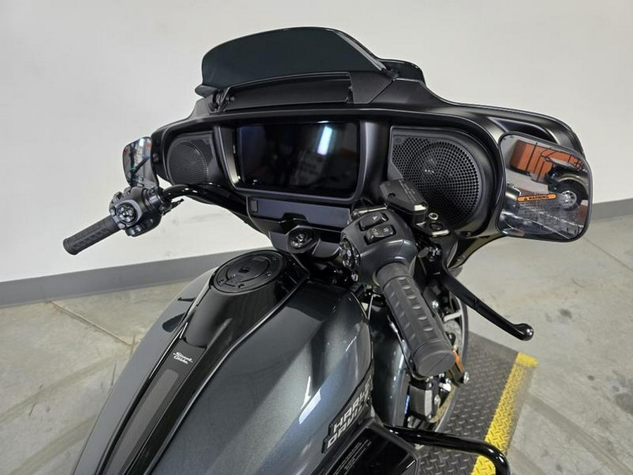 2025 Harley-Davidson® FLHX - Street Glide®