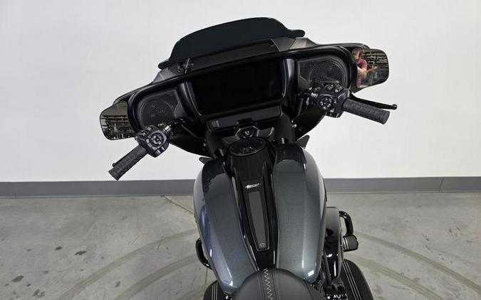 2025 Harley-Davidson® FLHX - Street Glide®