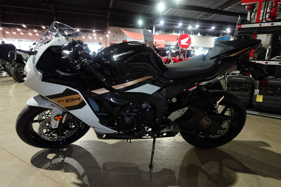 2026 Kawasaki Ninja ZX-6R