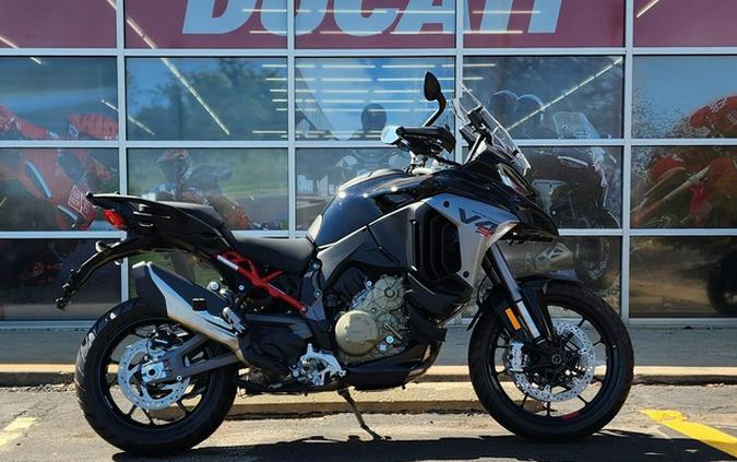 2025 Ducati Multistrada V4 S Travel & Radar Thrilling Black