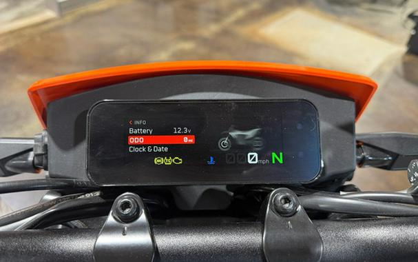 2026 KTM SMC 390 R