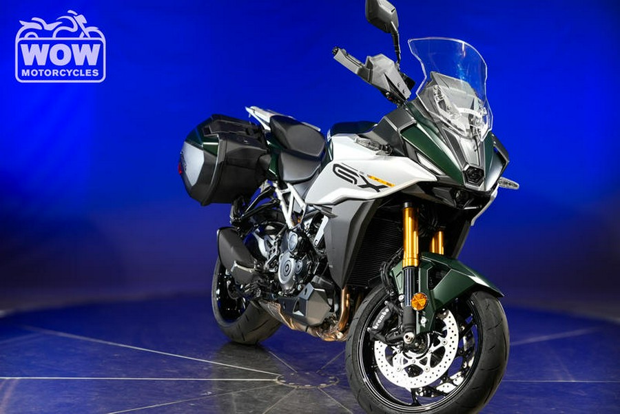 2024 Suzuki GSX-S1000GX + GSXS 1000 GX ABS