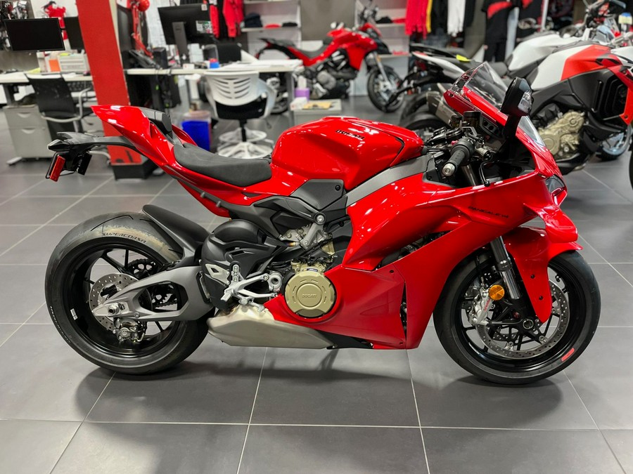 2026 Ducati Panigale V4