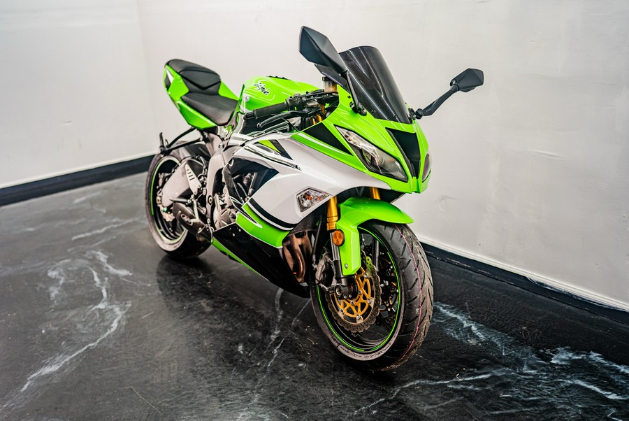 2015 Kawasaki Ninja® ZX™-6R ABS 30th Anniversary