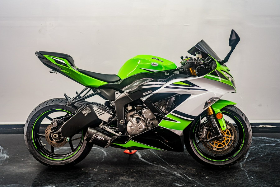 2015 Kawasaki Ninja® ZX™-6R ABS 30th Anniversary