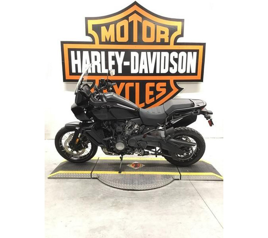 2023 Harley-Davidson® RA1250S - Pan America™ 1250 Special