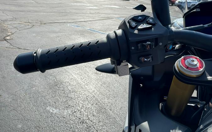 2023 APRILIA Tuono V4 1100 E5