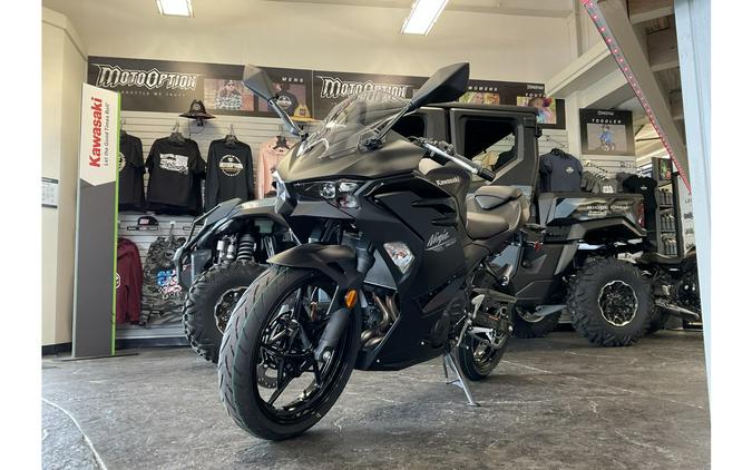 2026 Kawasaki Ninja® 500