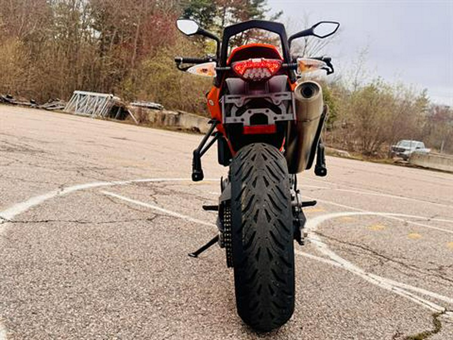 2022 KTM 890 Duke GP