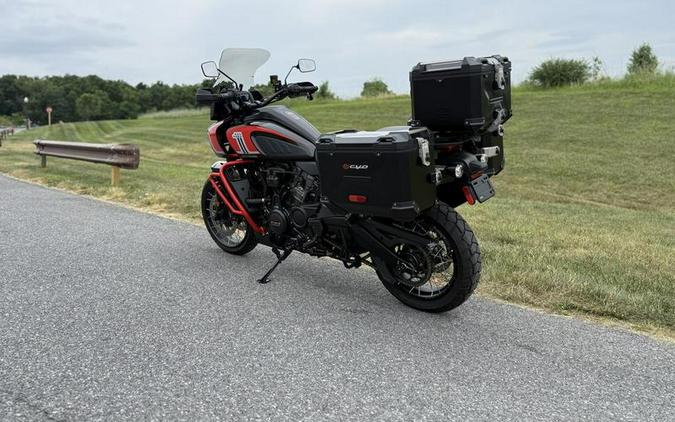 2024 Harley-Davidson® RA1250SE - CVO™ Pan America®