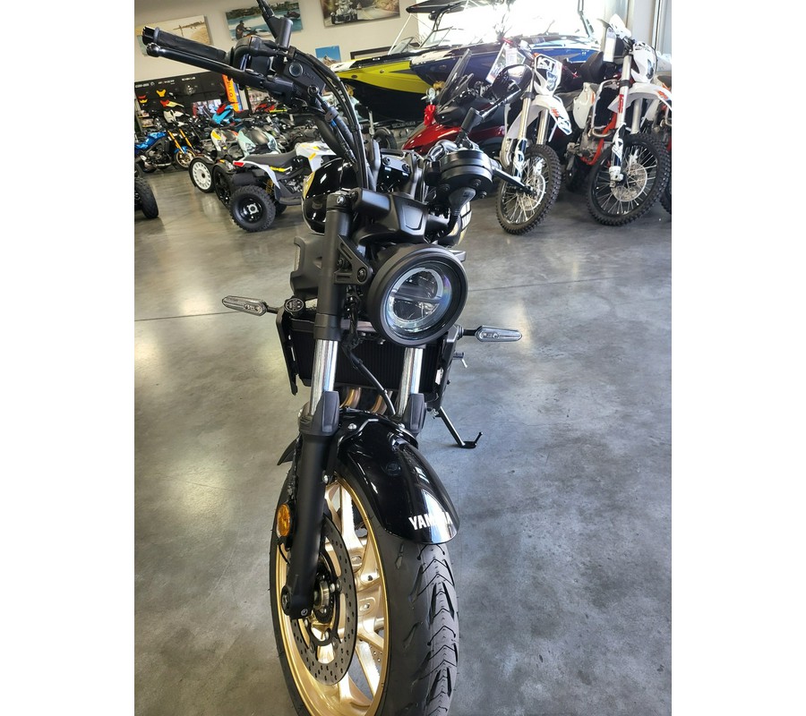 2023 Yamaha XSR700