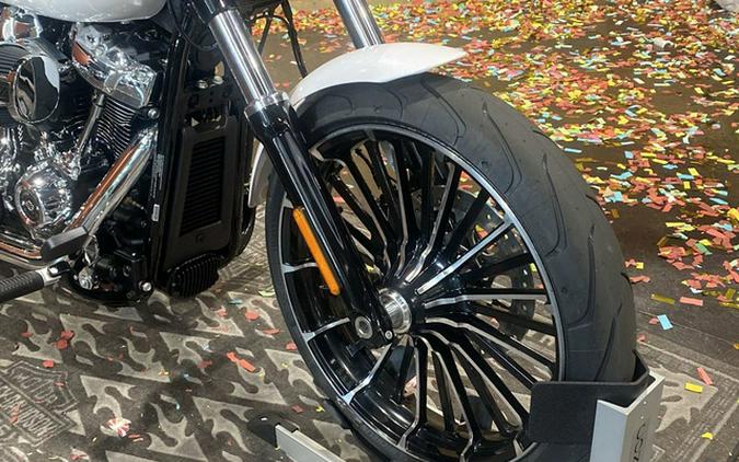 2024 Harley-Davidson Softail FXBR - Breakout