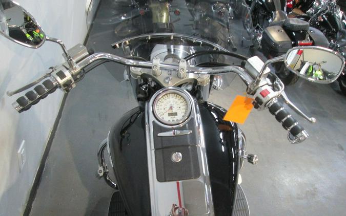 2005 Suzuki Boulevard C90T
