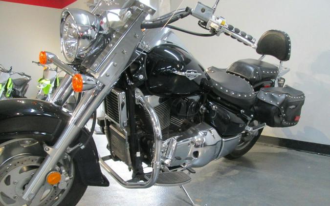 2005 Suzuki Boulevard C90T