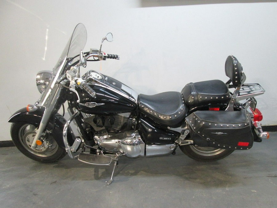 2005 Suzuki Boulevard C90T