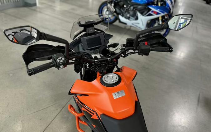 2024 KTM Adventure 390