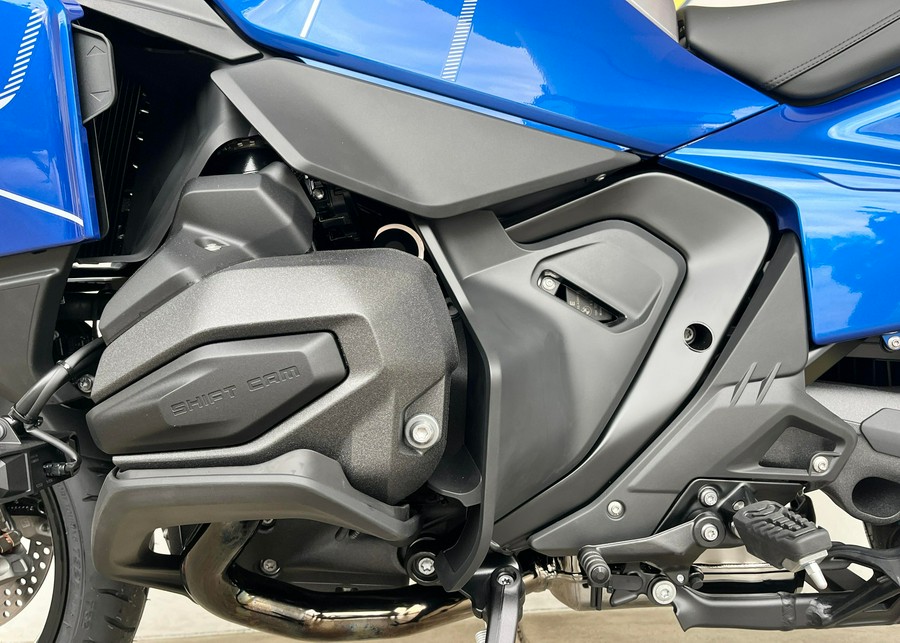 2026 BMW R1300RT