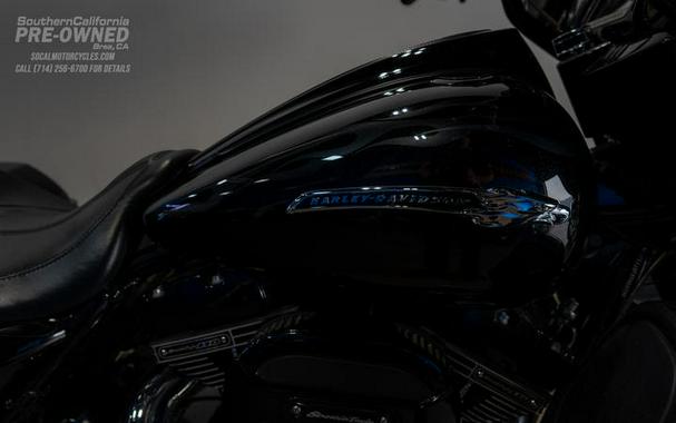 2015 Harley-Davidson® FLHXSE - CVO™ Street Glide®