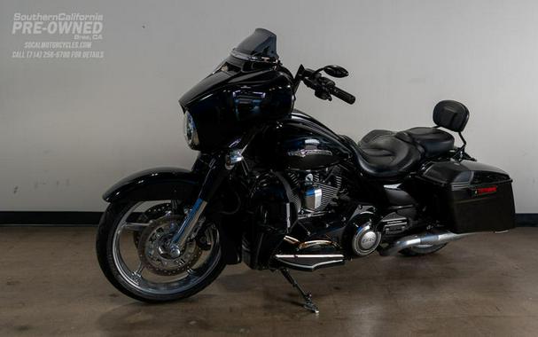 2015 Harley-Davidson® FLHXSE - CVO™ Street Glide®