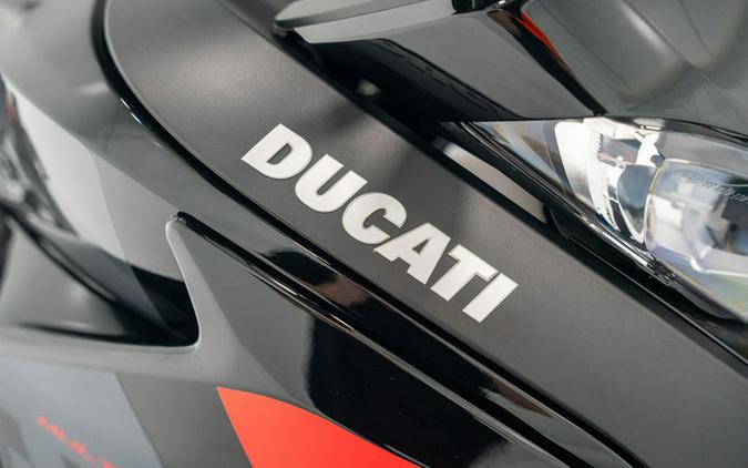 2024 Ducati Multistrada V2 Thrilling Black