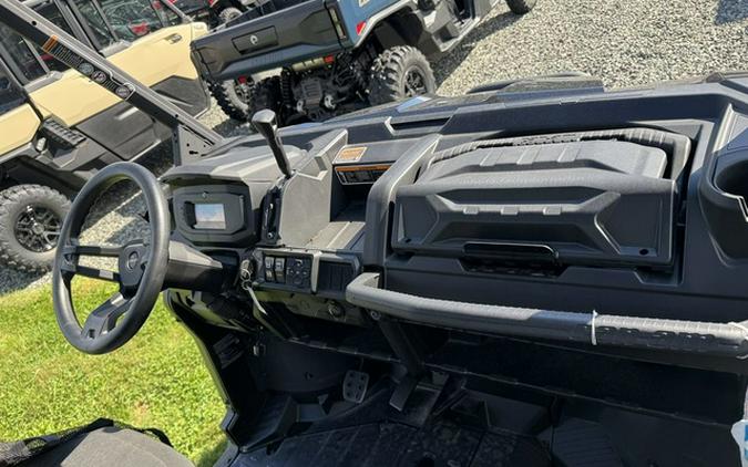 2026 Can-Am Defender PRO XT HD10
