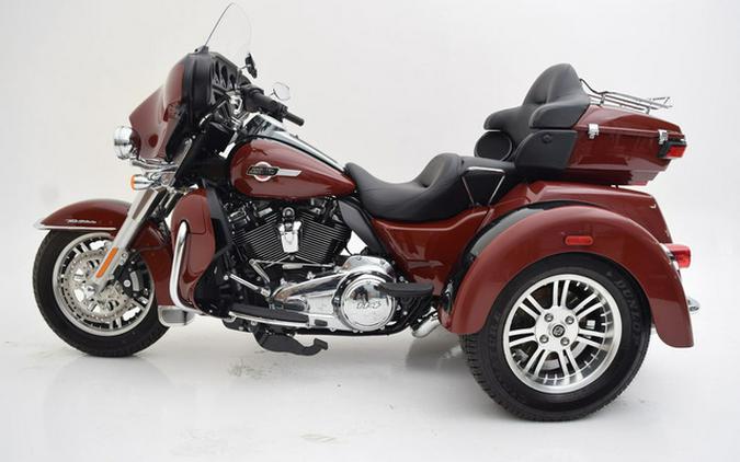 2024 Harley-Davidson FLHTCUTG - Tri Glide Ultra