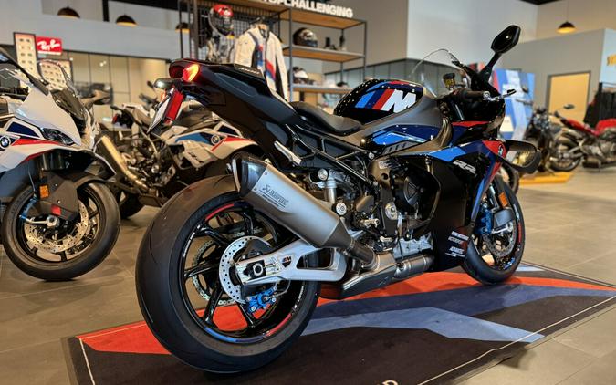 2026 BMW Motorrad M 1000 RR BLACK