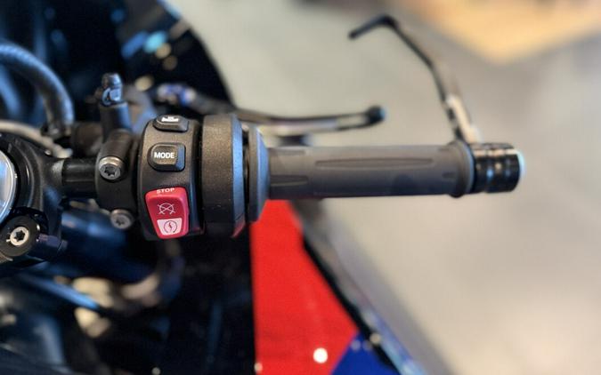 2026 BMW Motorrad M 1000 RR BLACK