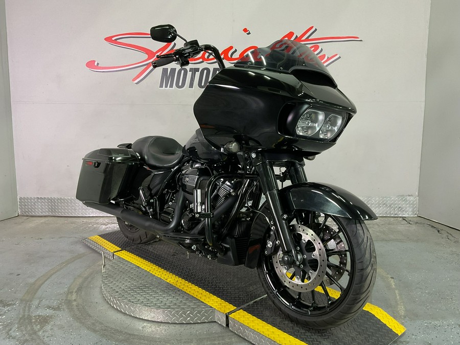 2018 Harley-Davidson Road Glide® Special