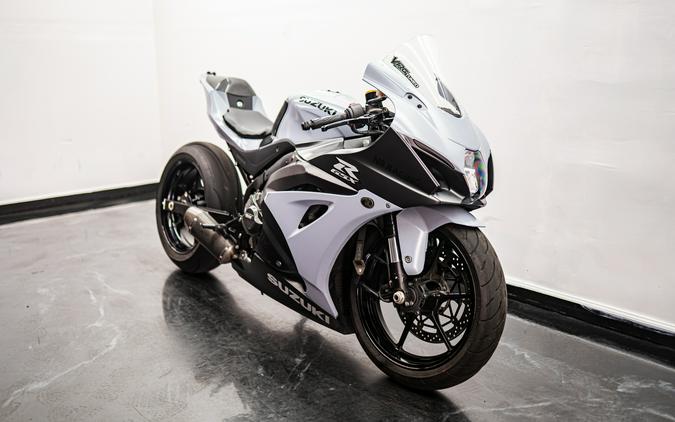 2022 Suzuki Motor of America Inc. GSX-R1000R
