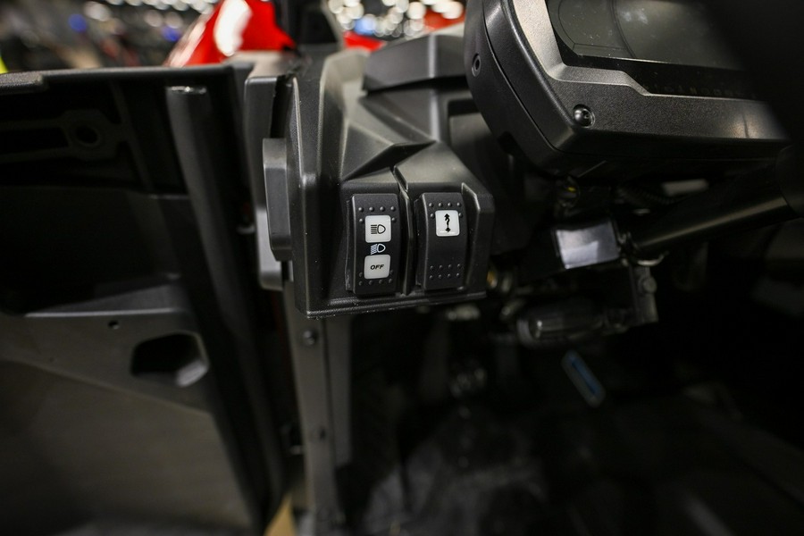 2025 Can-Am COMMANDER XT 1000R